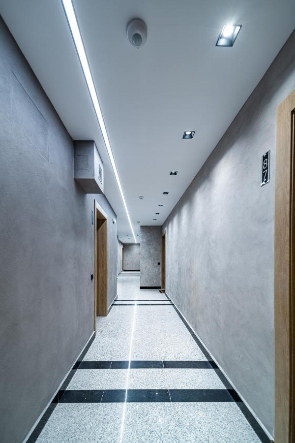 Sky Symphony Apartment Varna Exterior photo